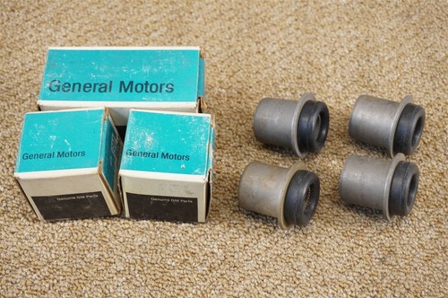 Nos 1963 corvette upper - nos, gm